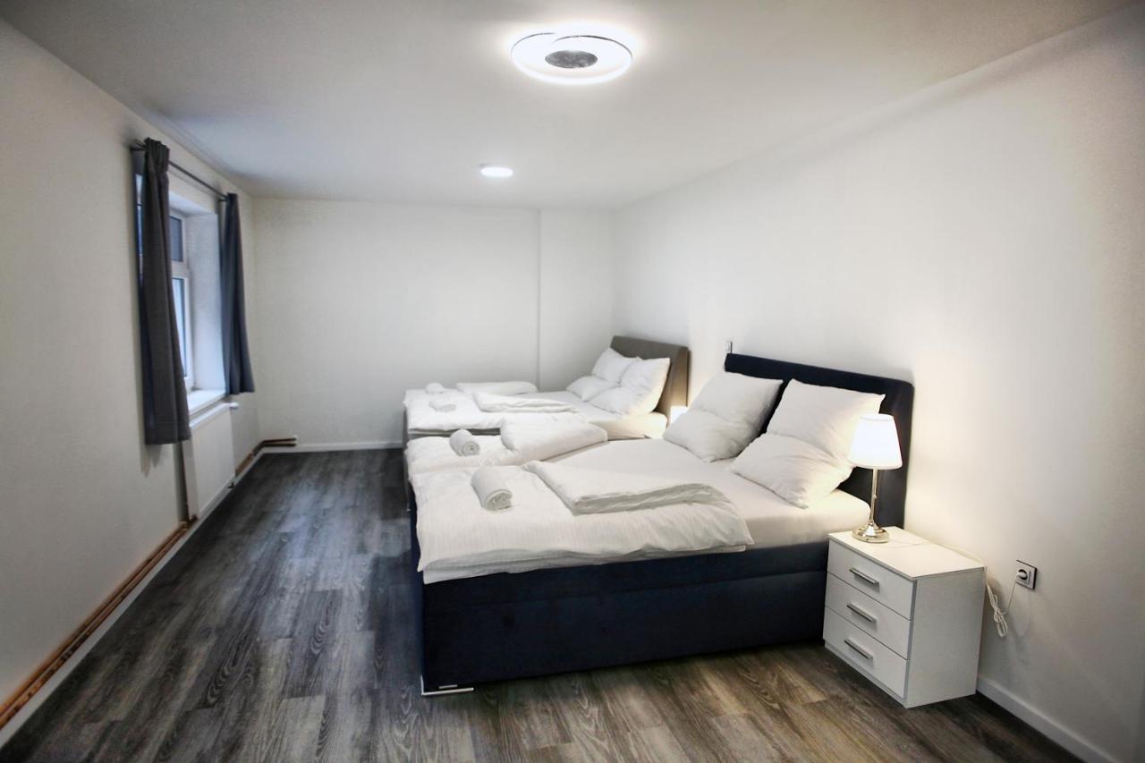 Hotel Kotva Хренско Экстерьер фото